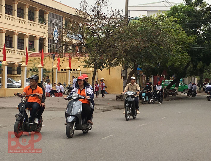 bac giang se tang cuong trien khai cac giai phap kiem che tai nan giao thong