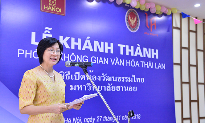 khanh thanh phong khong gian van hoa thai lan tai dh ha noi