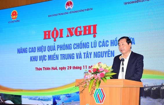 lam the nao de nang cao hieu qua phong chong lu o cac ho chua khu vuc mien trung va tay nguyen