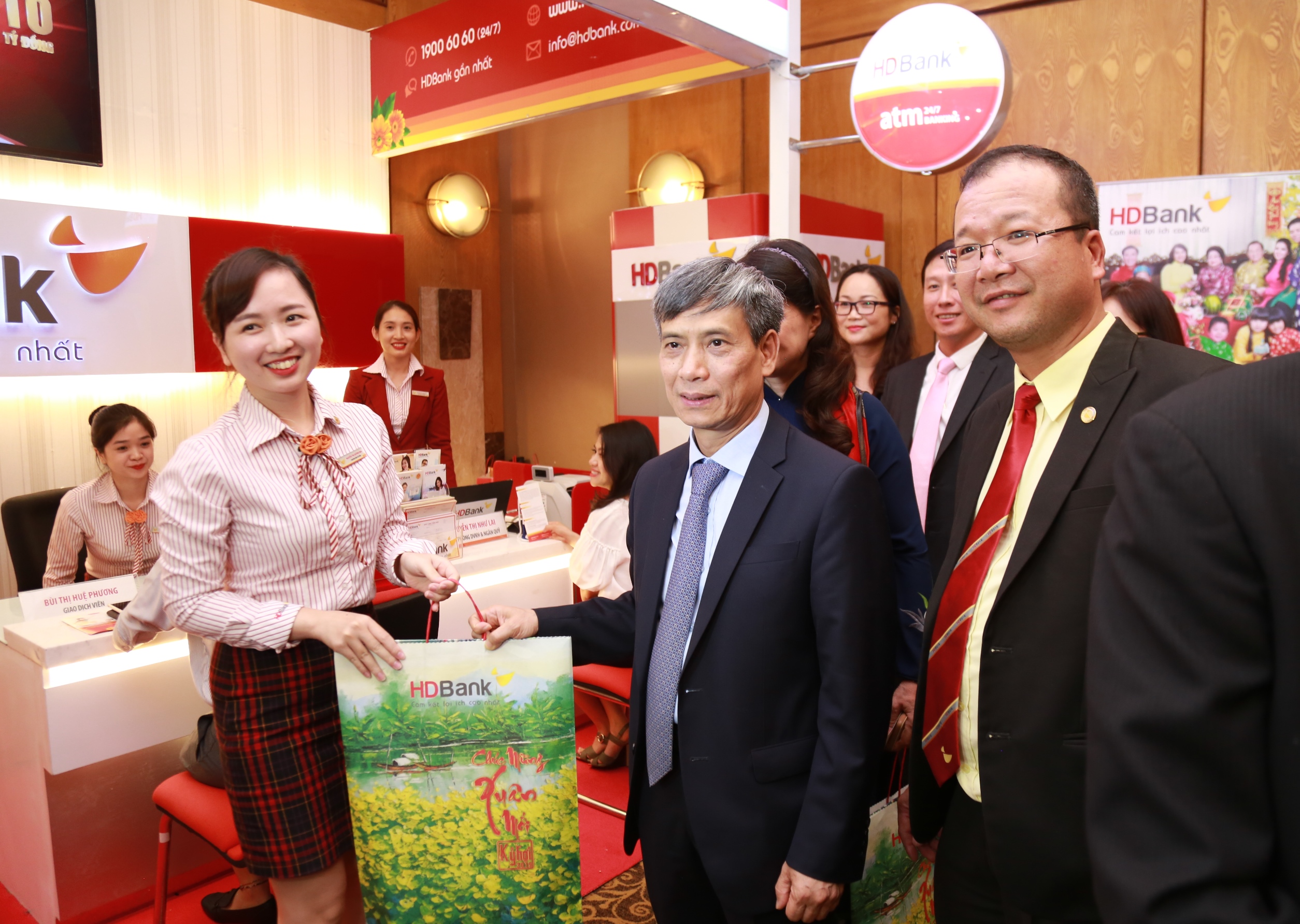 hdbank dat giai ngan hang ban le tieu bieu nam 2018