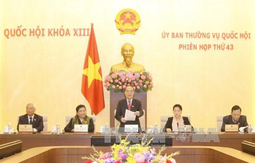 uy ban thuong vu quoc hoi cho y kien nhieu nghi quyet quan trong