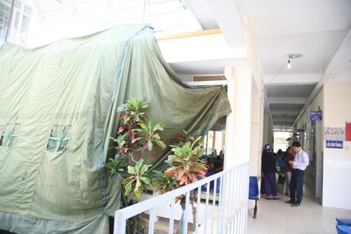 benh nhan sot xuat huyet nam tran benh vien