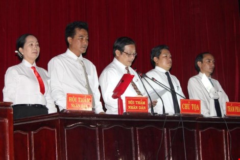 tuyen 2 an tu hinh trong vu tham sat o binh phuoc
