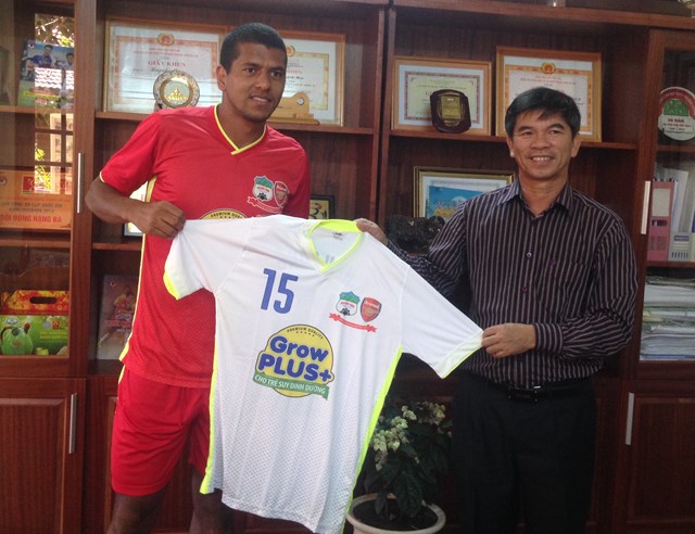 the thao trong nuoc quoc te diem tin ngay 25122015