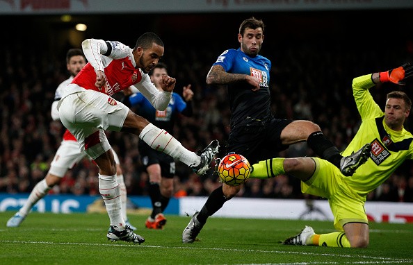 danh bai bournemouth arsenal vuon len dan dau premier league