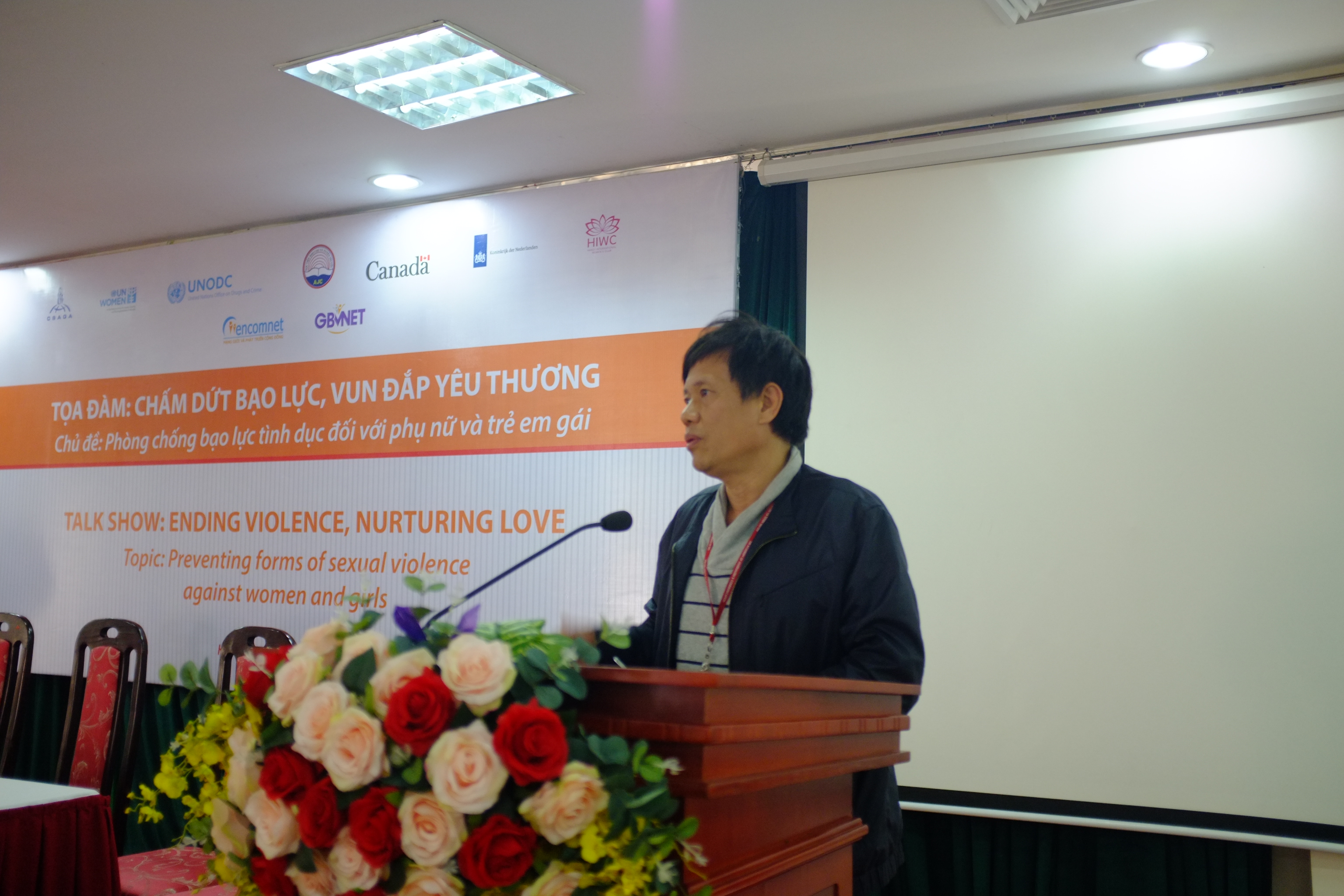 toa dam cham dut bao luc vun dap yeu thuong giup phong chong bao luc tinh duc voi phu nu va tre em gai