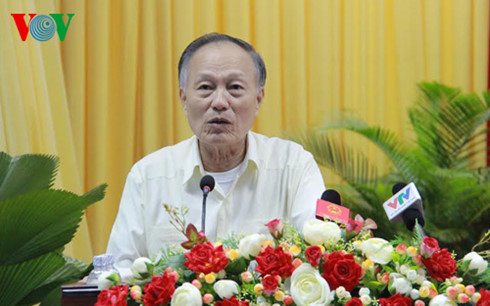 quoc hoi dang nghien cuu quy dinh viec xu ly khi can bo da nghi huu