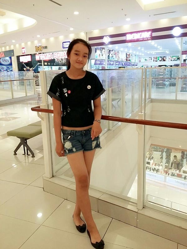 dien mao phong phao cua nguoi mau 14 tuoi gay xon xao lang giai tri viet