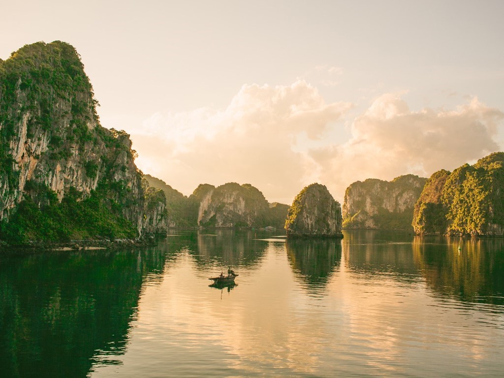 viet nam la diem den du lich gia re nam 2017