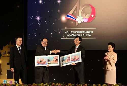 hoat dong giao luu nhan dan viet thai lon nhat nam 2016