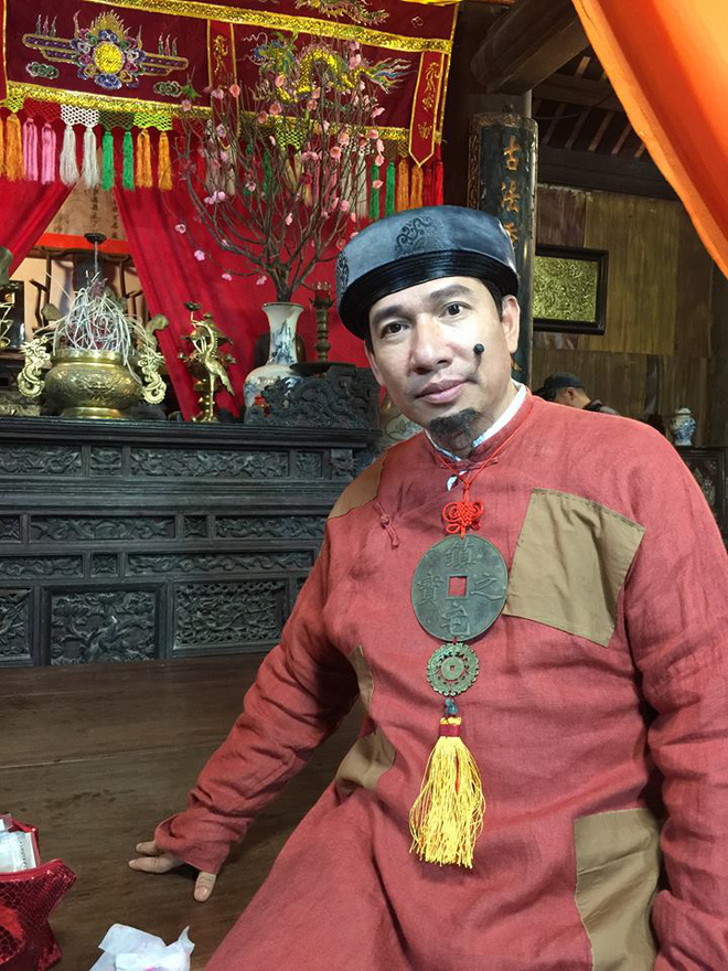 dao dien dong hong khai thac triet de chuyen song ao cua gioi tre vao phim hai tet