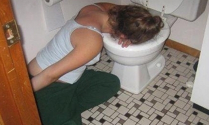 nhung tro ngo ngan cua ban toi khi say khien dan mang bo ra cuoi