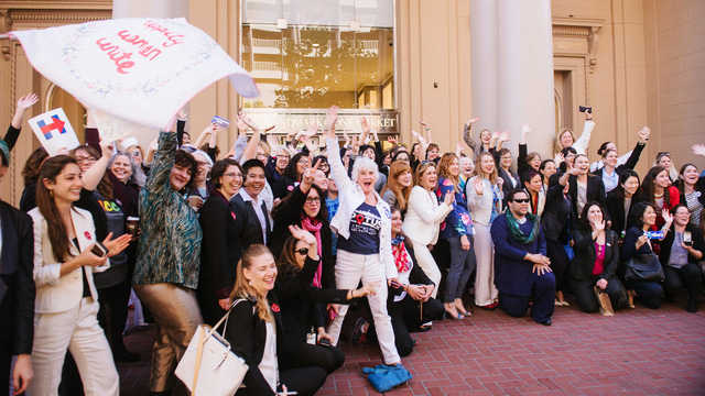 10 phat minh an tuong da lam thay doi hoan toan cuoc song cua phu nu nam 2016