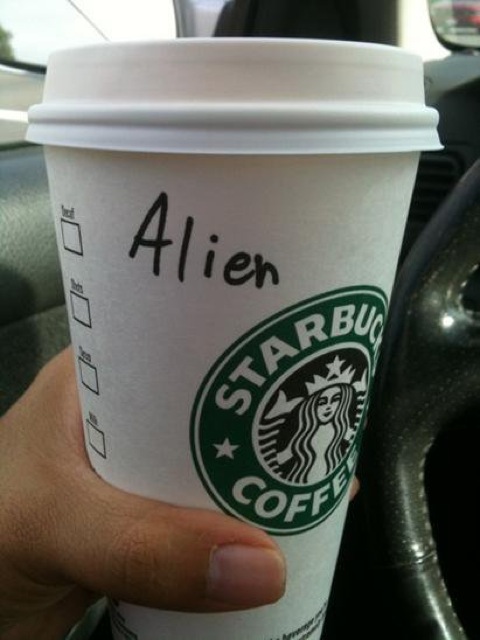starbucks viet sai ten cua ban tren vo coc bao gio chua neu co thi do la do ho co tinh lam the day