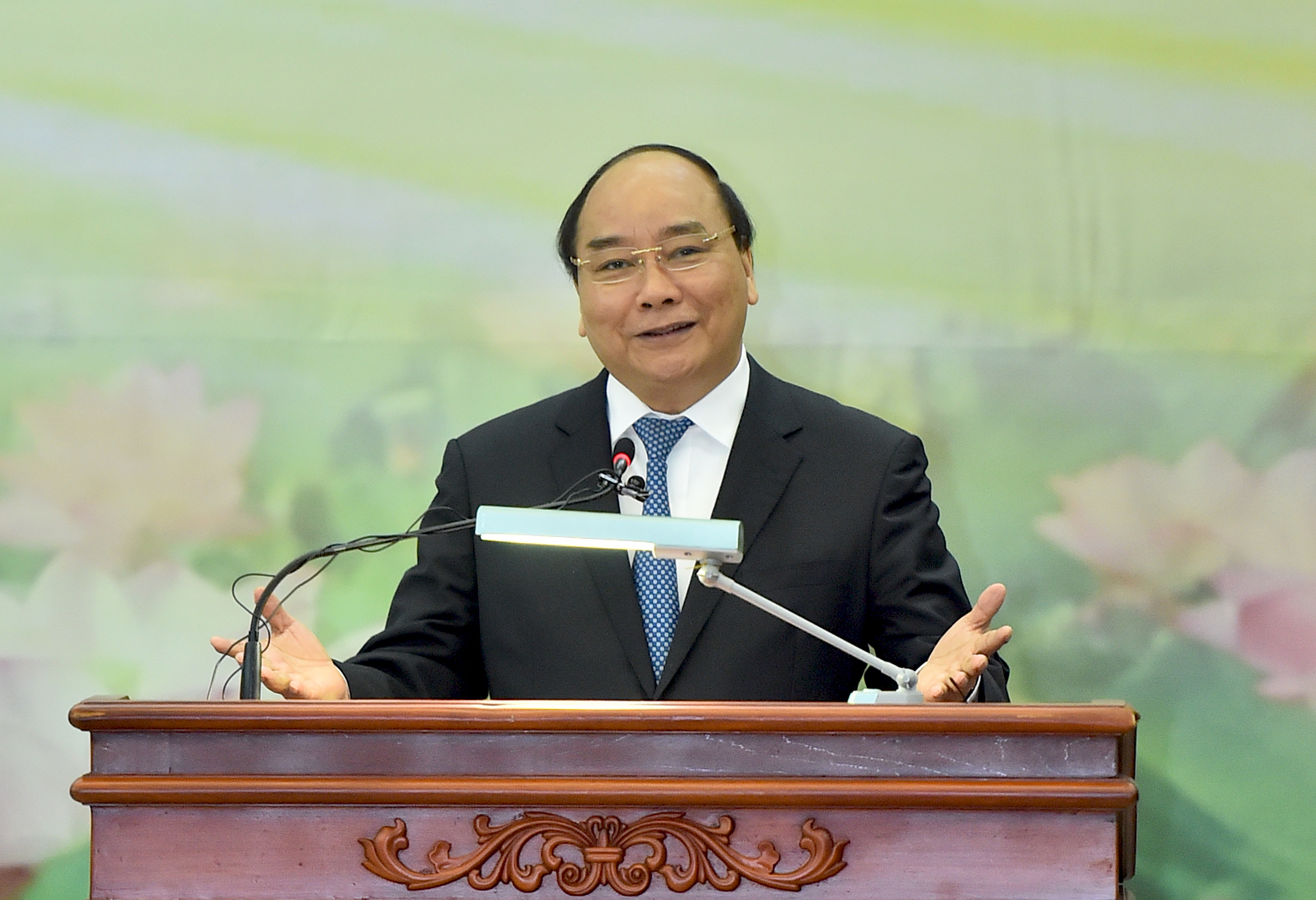 thu tuong khong de tri tue va nen khoa hoc viet nam thua kem tren san nha