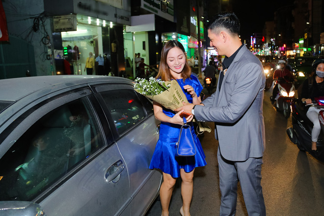 binh minh vo tu tinh tu ben nguoi tinh mot thoi