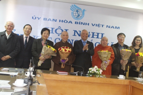 uy ban hoa binh viet nam tang cuong hoat dong hoa binh huu nghi