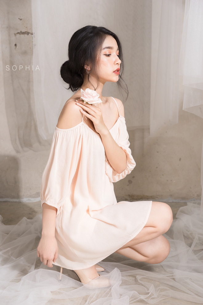 chan dung co gai gieo noi thuong nho cho dan mang nhung ngay qua