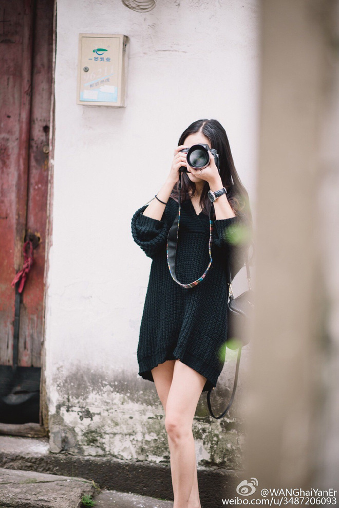 nhan vien tau dien ngam gay xon xao mang xa hoi vi qua giong trieu le dinh