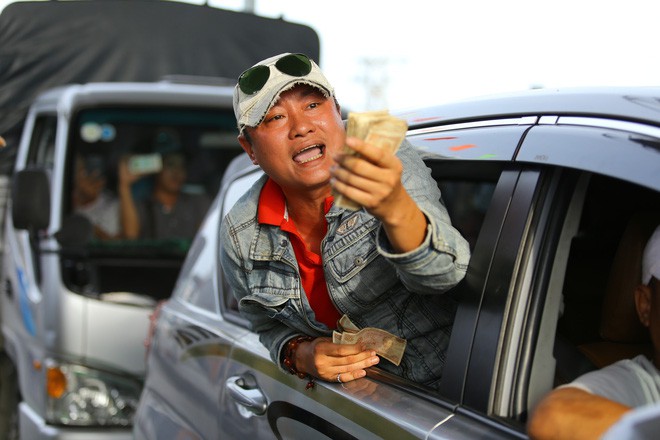 cong an ly giai nguyen nhan khong che ap giai 2 tai xe o bot cai lay ve tru so