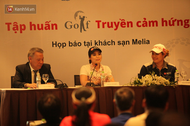 hai golf thu hang dau the gioi nguoi thai lan an tuong voi mon an viet nam