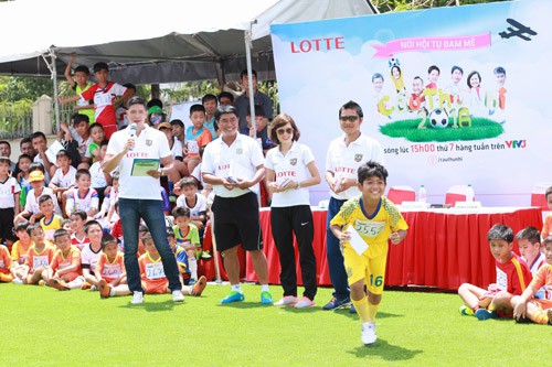 dan mang truy lung bang chung thoi diem truong quynh anh binh minh than mat trong loat anh moi lo