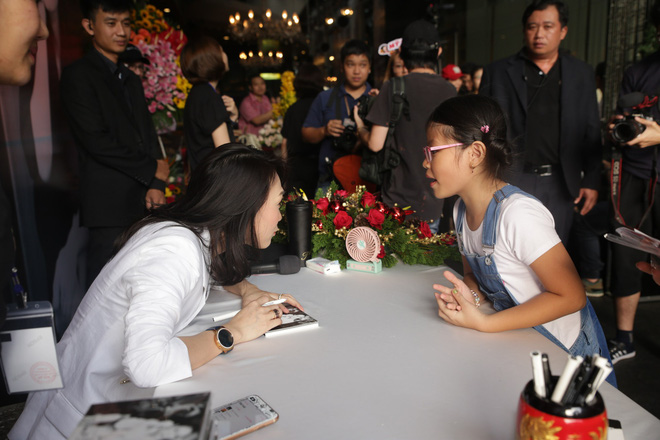 chi trong 1 tieng my tam da xac lap ky luc an tuong cho su nghiep