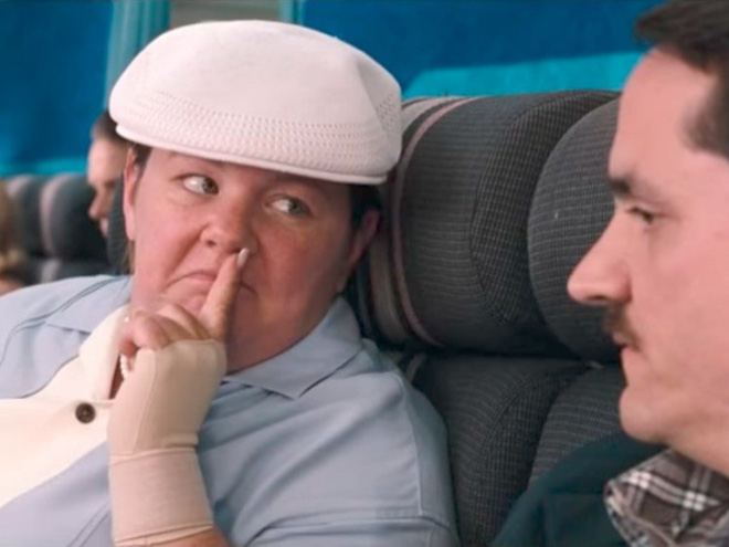 1001 chuyen do khoc do cuoi tren may bay duoc chinh tiep vien hang khong tiet lo