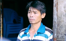 nguoi truc tiep vao nha dap lua run run ca xom cung ung cuu nhung lua qua lon danh bat luc nhin 3 me con chet trong lang im