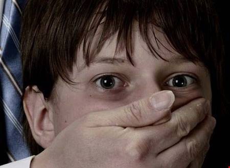 dong nai viet san giay tong tien gui gia chu roi dot nhap bat coc tre em