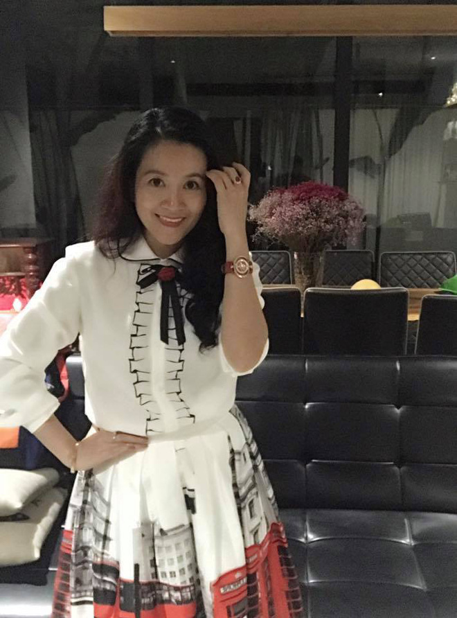 chan dung vo dai gia hon tuoi cua binh minh ngoai xa hoi la nguoi dan ba thep ve nha la lat mem buoc chat