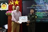 trao danh hie u anh hung bao ton cua quy disney my