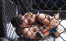 sao nu ufc lo nguyen bau nguc tren song truyen hinh truc tiep