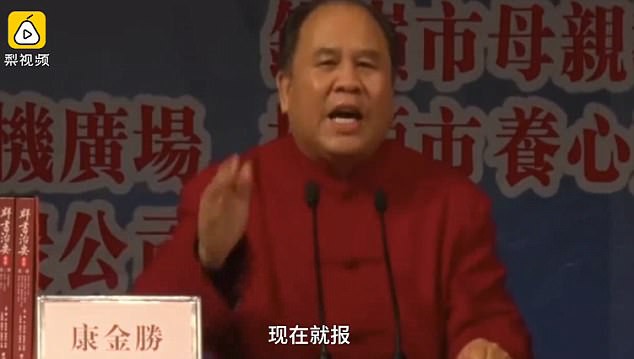 truong hoc trung quoc gay tranh cai khi bat hoc vien khau dau nhan toi vi xem phim khieu dam va luoi lam viec nha