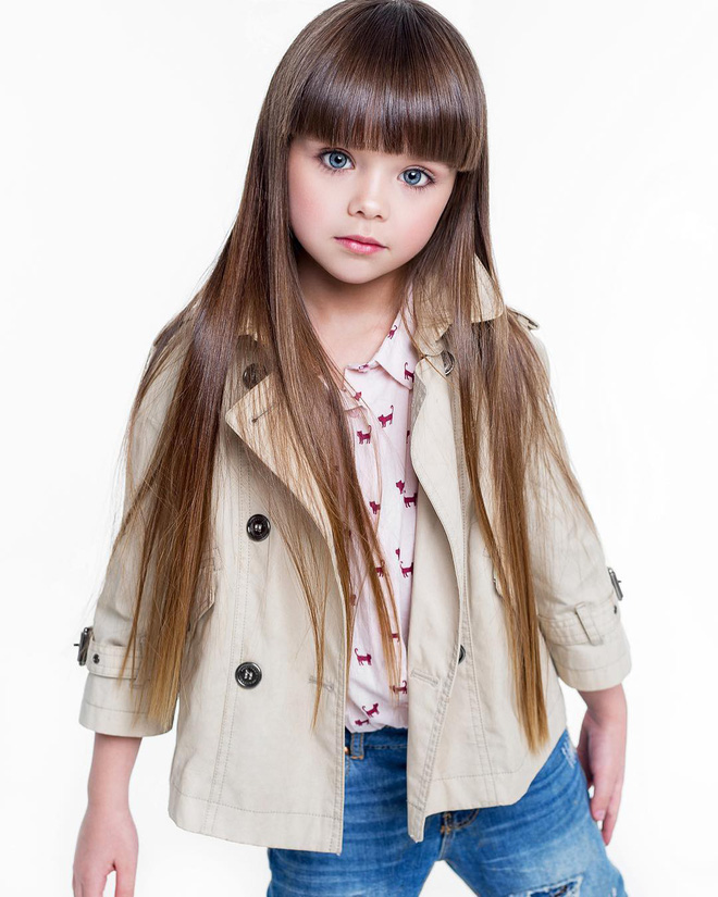 chiem nguong dung nhan cua be gai xinh nhat the gioi