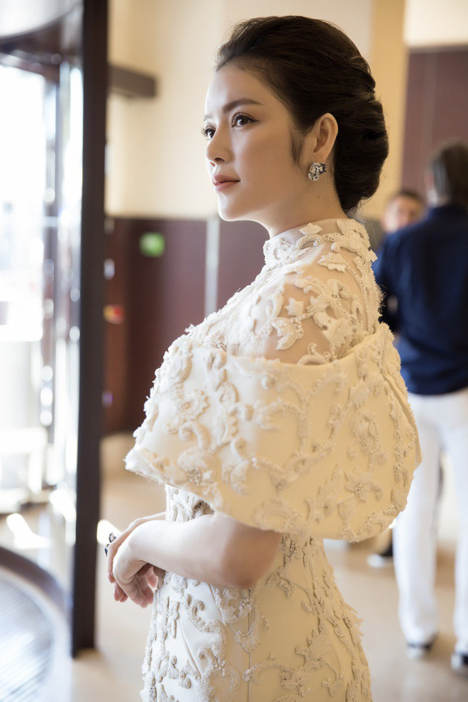 dong nghiep cung lua da cuoi tu bao gio nhung nhung sao nu nay van binh chan nhu vai ai hoi cuoi cung mac ke