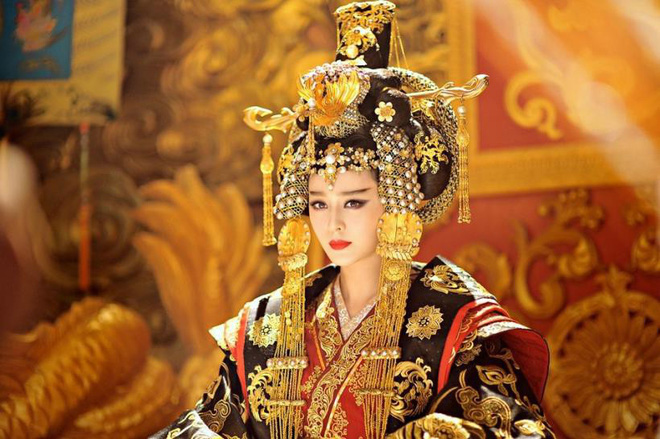 troi khong so dat khong so nhung co 2 thu khien vo tac thien quyen luc va tan ac cung phai khiep via