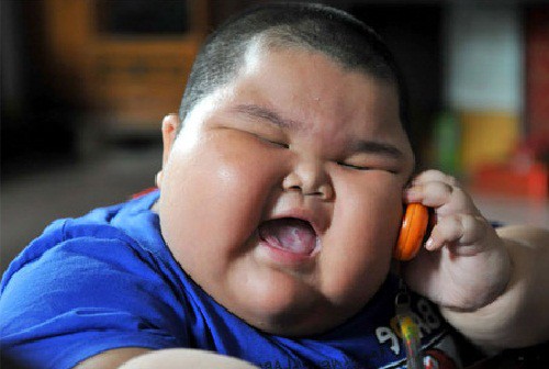 chau a chiem 50 ty le tre em beo phi tren toan cau