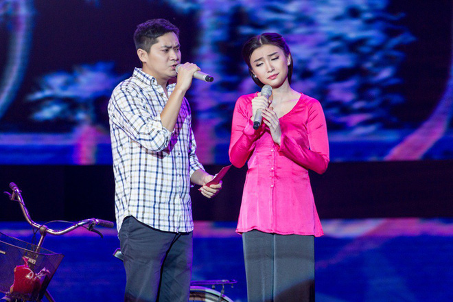 thua chi gai hoa dam but hoa minzy nhung erik nhan duoc mua loi khen vi ket hop qua ngot cung hoa hau