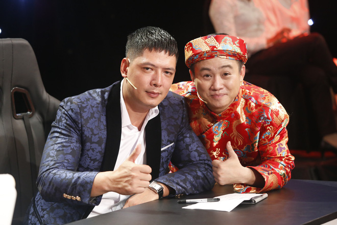 het ngu gat binh minh lai om cat tuong xoay vong khieu vu