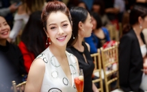 ba me 3 con jennifer pham xuat hien xinh dep tai su kien