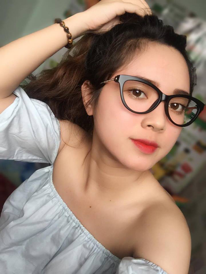boi ruou thuoc bac de bong da tai tao co gai tre bi noi mun chi chit chay dich ngua khap mat