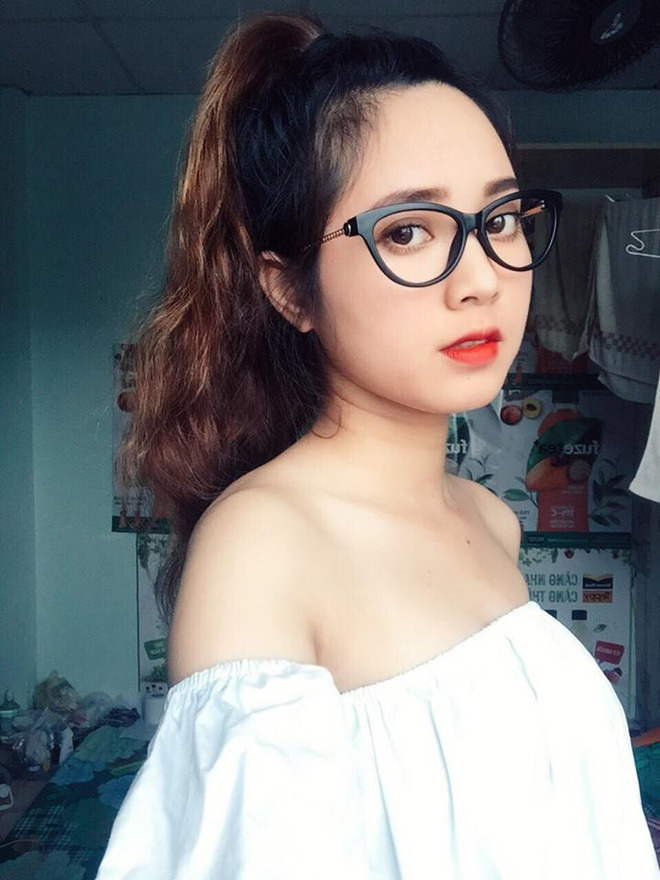 boi ruou thuoc bac de bong da tai tao co gai tre bi noi mun chi chit chay dich ngua khap mat