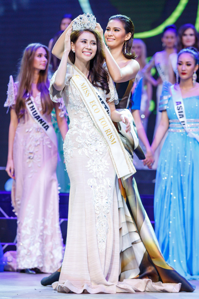 a khoi lien phuong dang quang miss eco tourism 2017