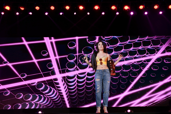 video my tam mac goi cam suyt nga nhao vi nhay qua sung