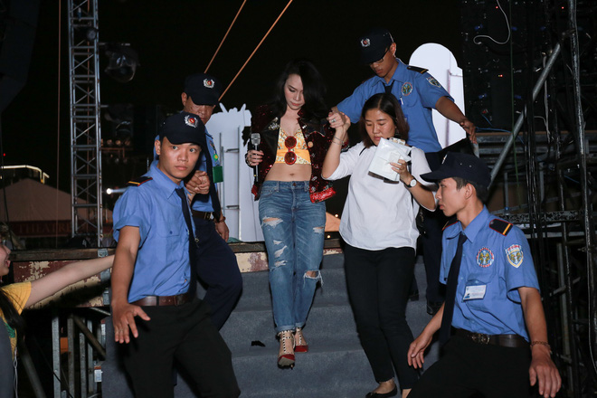video my tam mac goi cam suyt nga nhao vi nhay qua sung