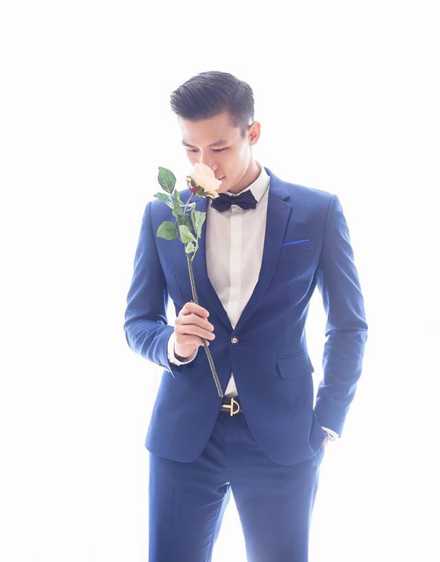 anh cuoi tuyet dep cua que ngoc hai va ban gai thuy phuong
