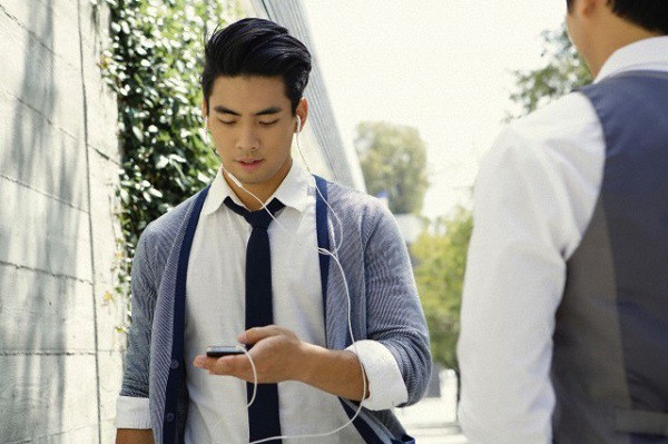 gi gi gi gi cai gi vo toi cung chup anh up len facebook