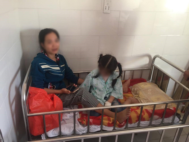 tphcm hang tram hoc sinh tieu hoc nhiem trung duong ruot nghi do bua an tai truong