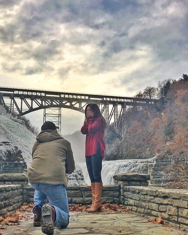 nhung phi vu cau hon bat ngo an tuong nhat mang xa hoi the gioi nam 2017
